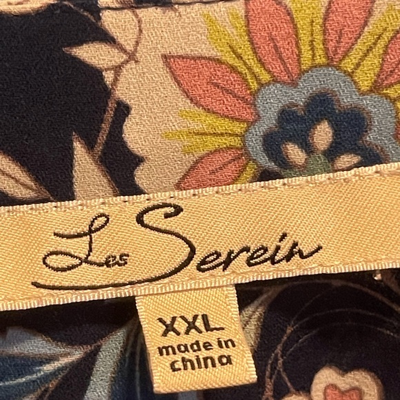 Beautiful blue/green floral blouse - Picture 2 of 3